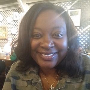 Meet your Posher, Kandy